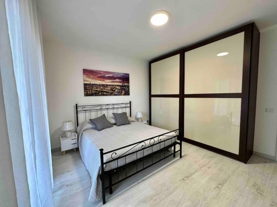 Appartamento Luminoso Domus Eur Roma Exterior foto